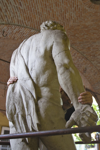 <div>L'ultimo abbraccio prima della partenza</div>